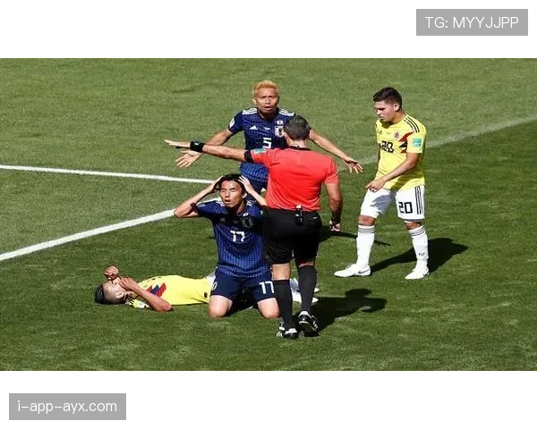 禁区外犯规判罚要点，直接任意球与裁判判断标准